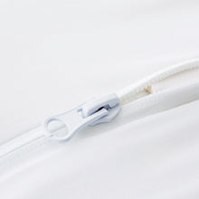 Load image into Gallery viewer, Encase® LT Pillow Protector